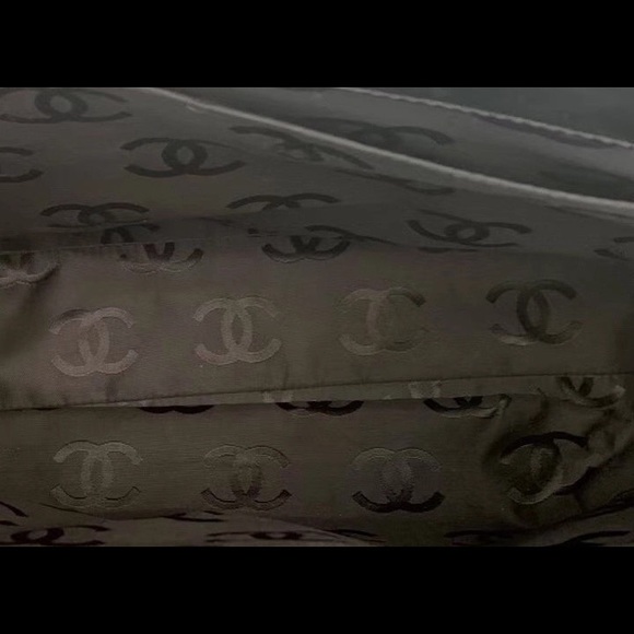 Chanel chocolate bar tote bag - Presale - Picture 9 of 9